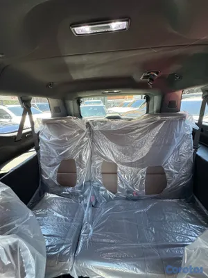 2026 Chevrolet Suburban — foto 12 / 14