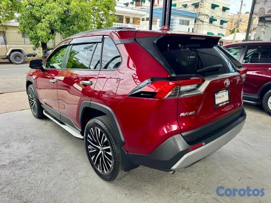 2021 Toyota Rav-4 — foto 3 / 10