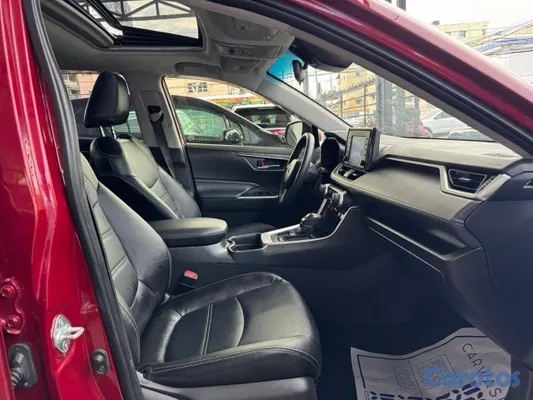 2021 Toyota Rav-4 — foto 6 / 10