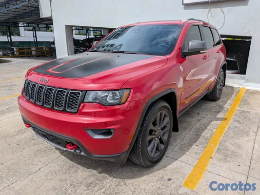 2018 Jeep Grand Cherokee — foto 8 / 8