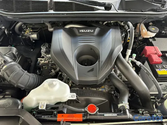 2023 Isuzu Dmax — foto 9 / 10