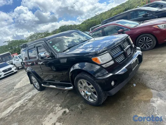 2011 Dodge Nitro — foto 7 / 8