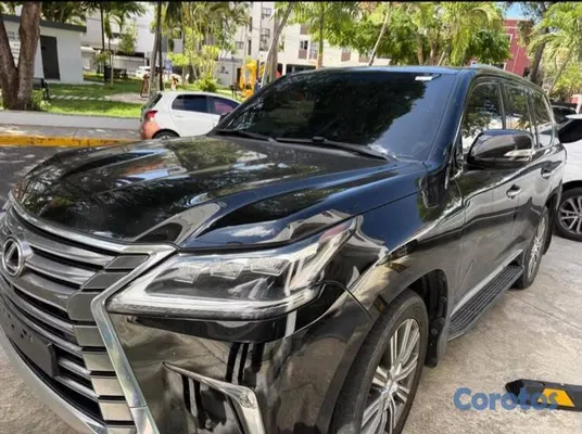 2018 Lexus Lx — foto 2 / 8