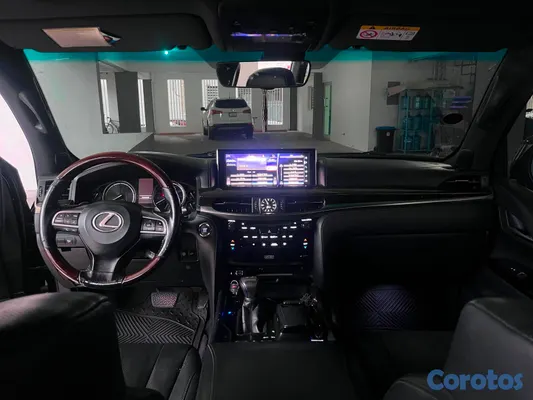 2018 Lexus Lx — foto 5 / 8