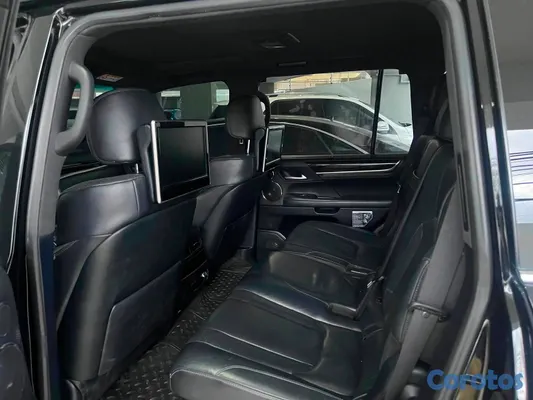 2018 Lexus Lx — foto 8 / 8