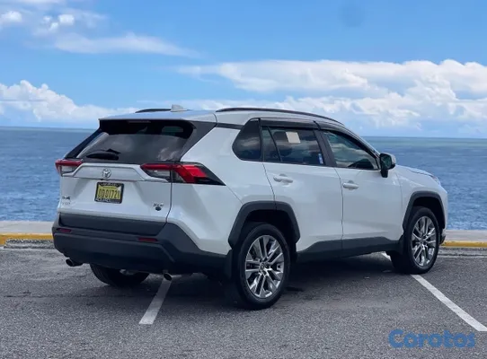 2021 Toyota Rav-4 — foto 6 / 10