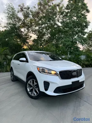 2020 Kia Sorento — foto 2 / 8