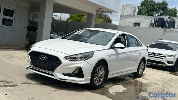2021 Hyundai Sonata — foto 3 / 10