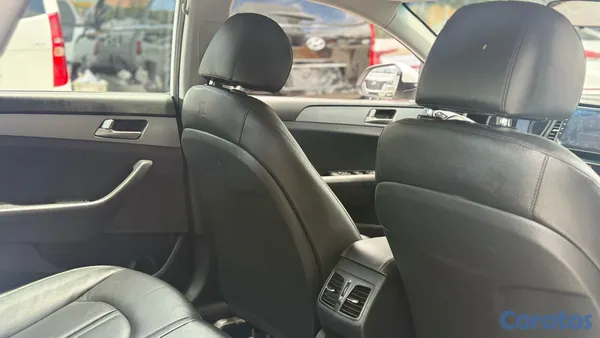 2021 Hyundai Sonata — foto 9 / 10