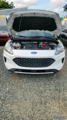 2020 Ford Escape — foto 8 / 10