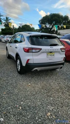 2020 Ford Escape — foto 9 / 10