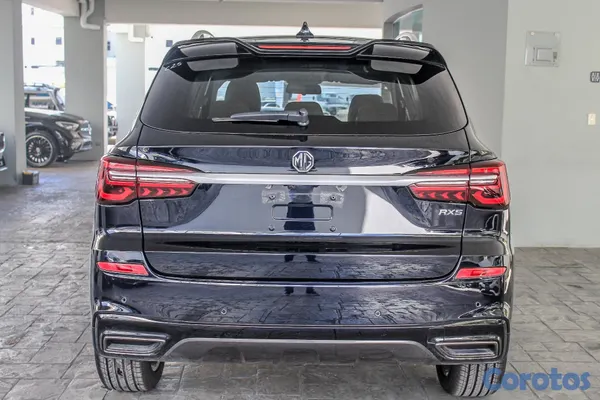 2026 Mg RX5 Luxury — foto 10 / 11