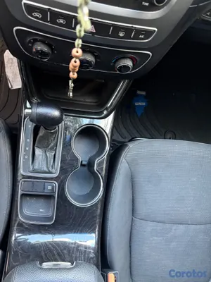 2014 Kia Sorento — foto 4 / 10