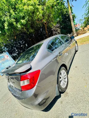 2012 Honda Civic — foto 16 / 19