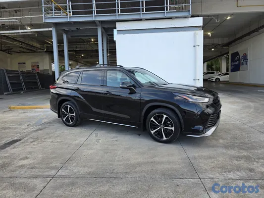 2022 Toyota Highlander — foto 2 / 10