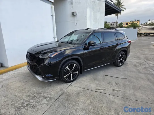 2022 Toyota Highlander — foto 7 / 10