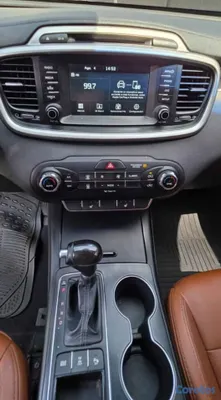 2018 Kia Sorento — foto 7 / 10
