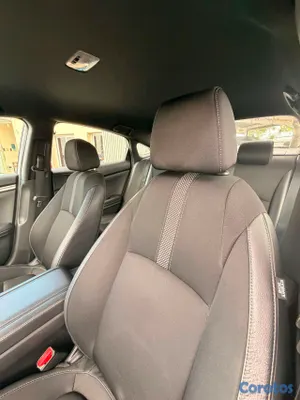 2020 Honda Civic — foto 11 / 20