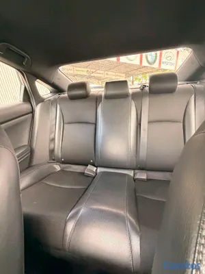 2020 Honda Civic — foto 16 / 20