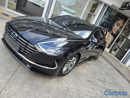 2020 Hyundai Sonata — foto 12 / 13