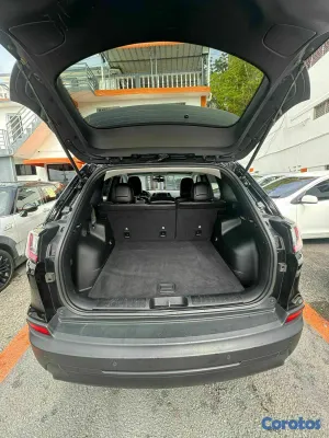 2019 Jeep Cherokee — foto 8 / 9