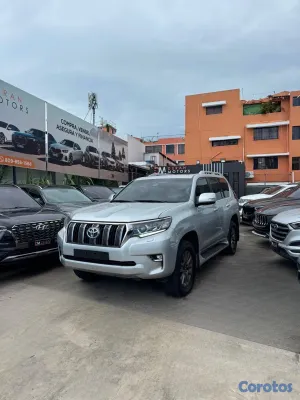 2018 Toyota Land Cruiser Prado
