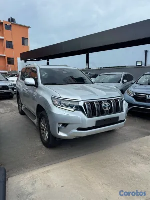 2018 Toyota Land Cruiser Prado — foto 3 / 10