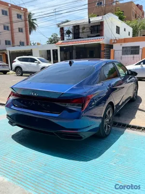 2021 Hyundai Elantra — foto 4 / 10