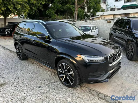 2022 Volvo Xc90 — foto 2 / 10