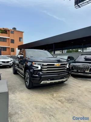 2024 Chevrolet Silverado — foto 3 / 13