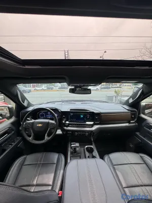 2024 Chevrolet Silverado — foto 4 / 13