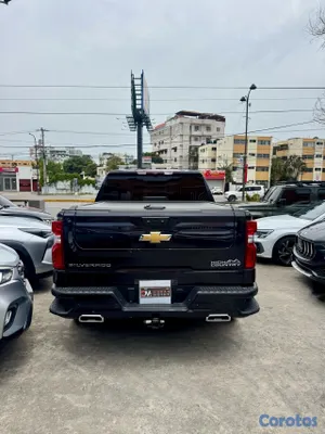 2024 Chevrolet Silverado — foto 8 / 13