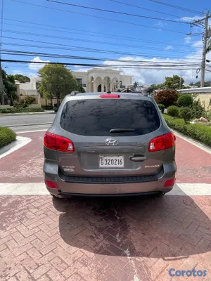 2009 Hyundai Santa Fe — foto 10 / 10