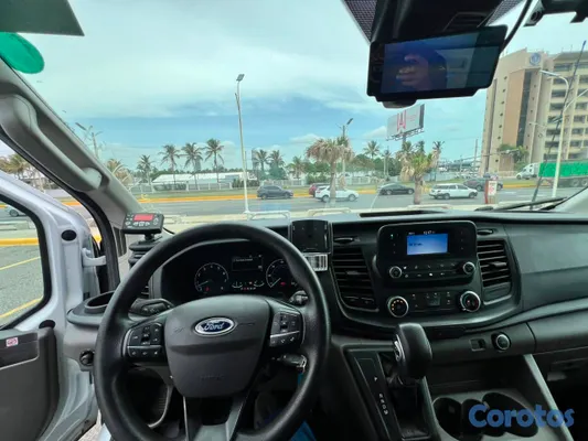 2020 Ford Transit — foto 5 / 10