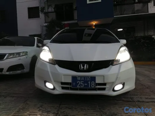 2011 Honda Fit — foto 9 / 10