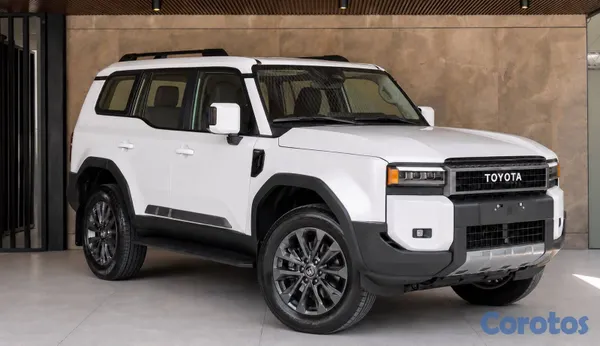 2027 Toyota Land Cruiser Prado — foto 10 / 12