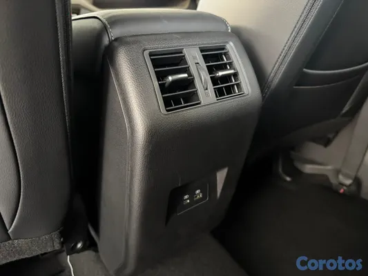 2026 Mitsubishi Montero — foto 7 / 12