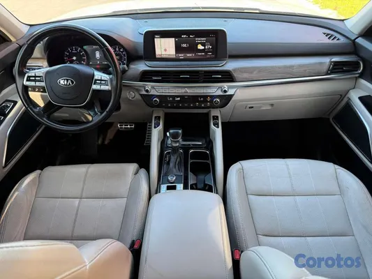 2020 Kia Telluride — foto 12 / 20