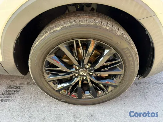 2020 Kia Telluride — foto 14 / 20