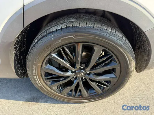 2020 Kia Telluride — foto 19 / 20