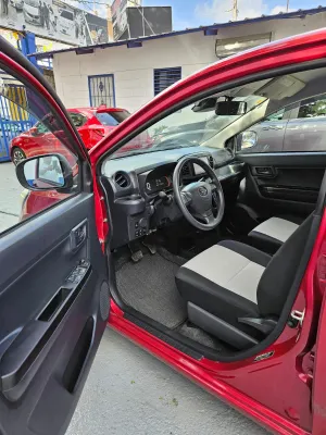 2019 Daihatsu Mira — foto 7 / 9