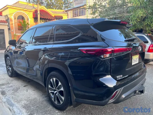 2020 Toyota Highlander — foto 5 / 6