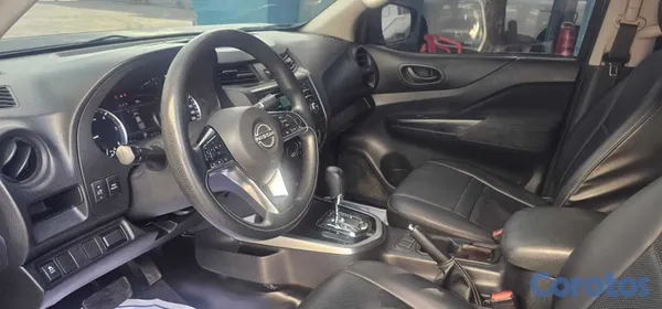 2024 Nissan Frontier — foto 2 / 9
