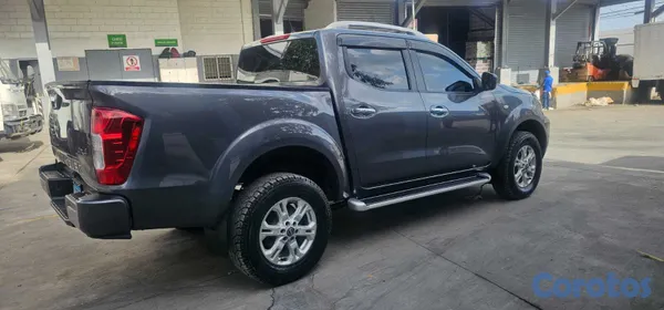 2024 Nissan Frontier — foto 4 / 9