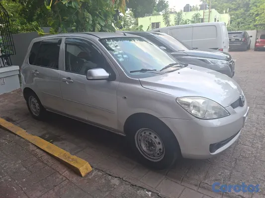 2007 Mazda Demio — foto 4 / 9