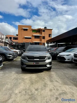 2023 Kia Seltos — foto 3 / 13