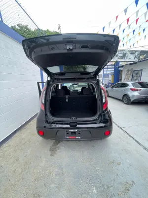 2019 Kia SOUL — foto 9 / 10