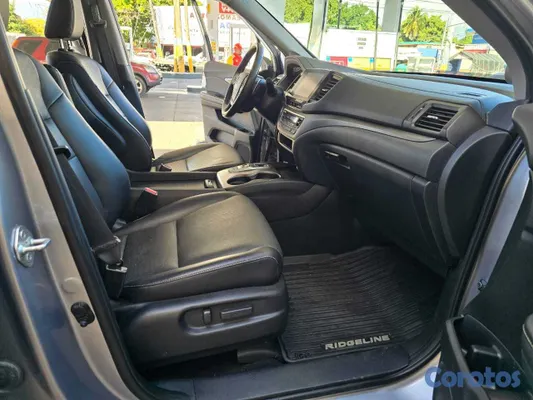 2022 Honda Ridgeline — foto 18 / 18