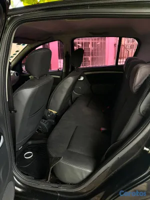 2011 Renault Reanult sandero — foto 2 / 9
