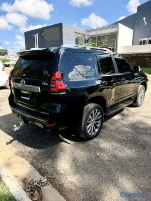2023 Toyota Land Cruiser Prado — foto 2 / 12